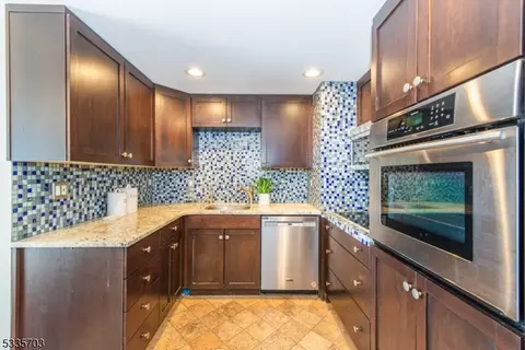 1 Euclid Ave #4E, Summit, NJ 07901 photo 10