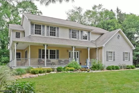 158 Cedar Knolls Rd, Whippany, NJ 07981