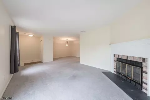 48 Jamestown Rd, Basking Ridge, NJ 07920