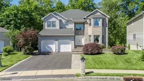 35 Leah Way, Parsippany, NJ 07054