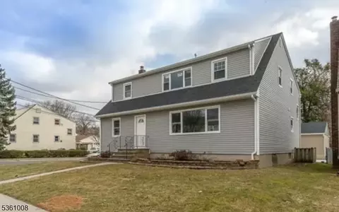 1312 Biscayne Blvd, Union, NJ 07083