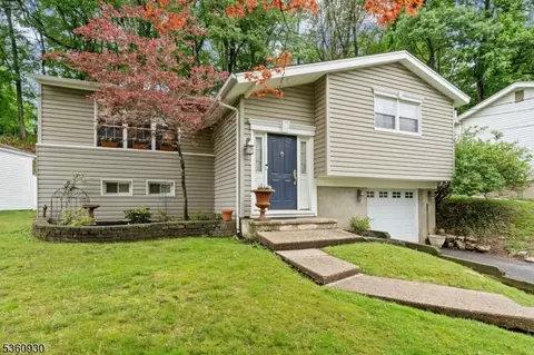 40 Mountain Ave, Rockaway, NJ 07866