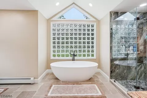 31 Bourbon St, Wayne, NJ 07470 photo 27