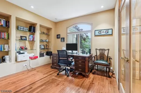 31 Bourbon St, Wayne, NJ 07470 photo 6