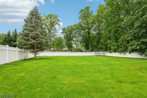 31 Bourbon St, Wayne, NJ 07470 photo 38