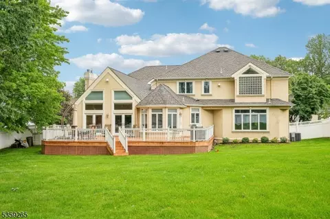 31 Bourbon St, Wayne, NJ 07470 photo 37