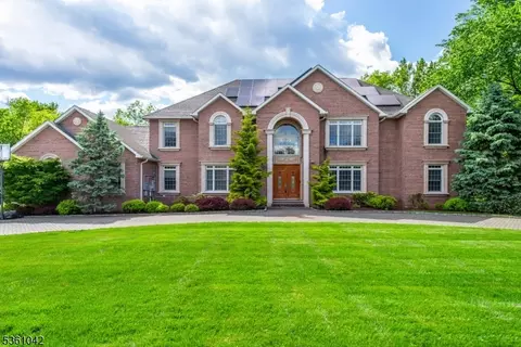 73 Changebridge Rd, Montville, NJ 07045