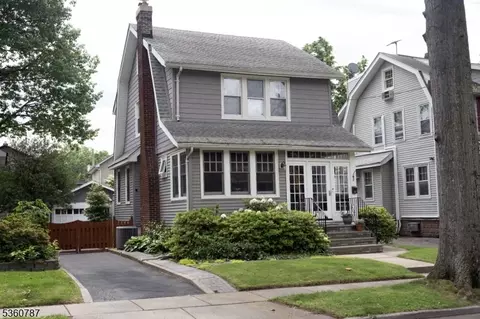 137 Oak Ridge Ave, Nutley, NJ 07110