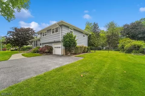 7 Swan Ter, Wayne, NJ 07470 photo 31