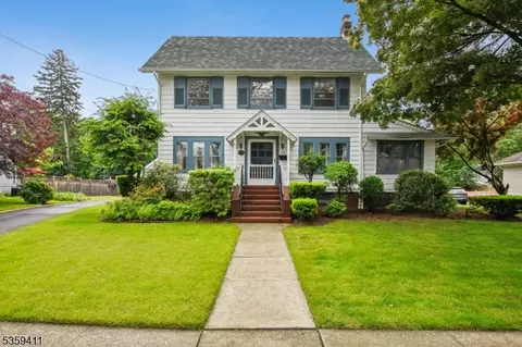 129 Severin Ct, Cranford, NJ 07016