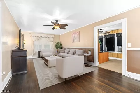 631 Sheridan Ave, Plainfield, NJ 07060 photo 2