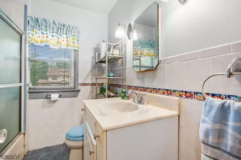 631 Sheridan Ave, Plainfield, NJ 07060 photo 18