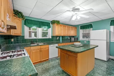 631 Sheridan Ave, Plainfield, NJ 07060 photo 9