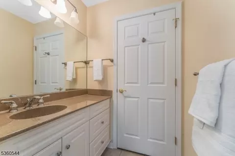 304 Hidden Meadow Ln, Hampton, NJ 08827 photo 28