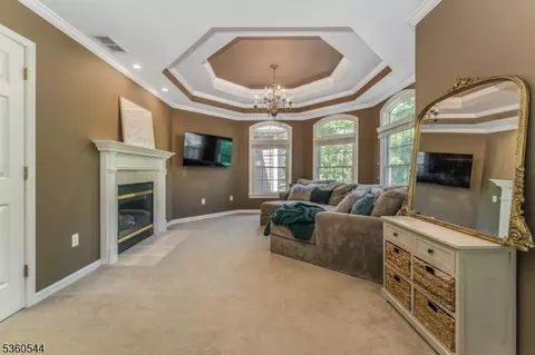 304 Hidden Meadow Ln, Hampton, NJ 08827 photo 20