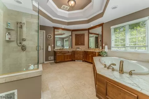 304 Hidden Meadow Ln, Hampton, NJ 08827 photo 23