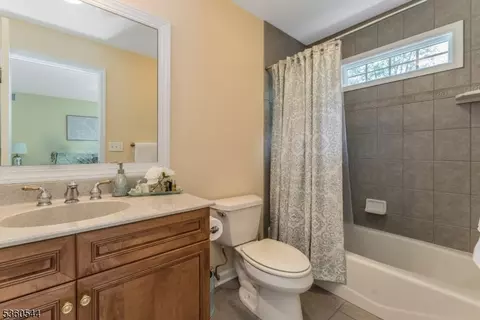 304 Hidden Meadow Ln, Hampton, NJ 08827 photo 31