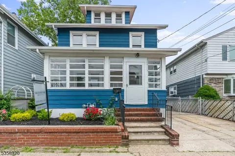 49 Oakwood Ave, Bloomfield, NJ 07003