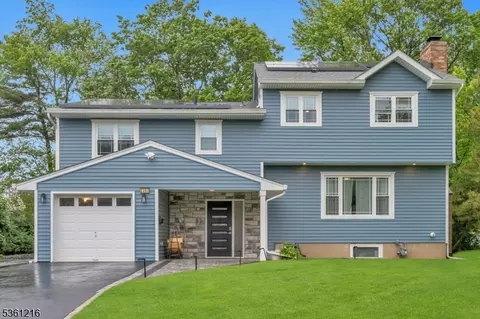 2283 Old Farm Rd, Scotch Plains, NJ 07076