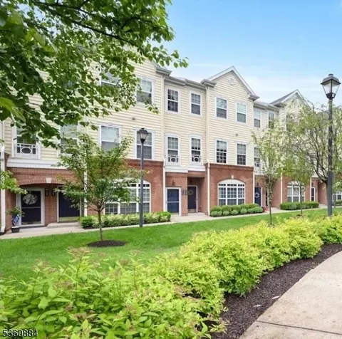 1707 Hamilton St, Belleville, NJ 07109
