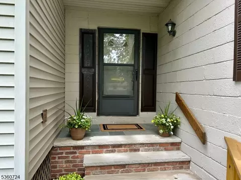53 Sunset Ter, Wayne, NJ 07470 photo 4