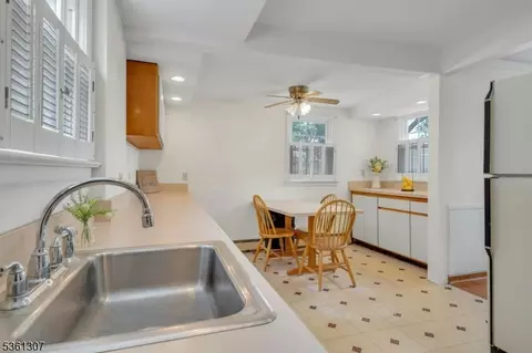 268 Marvin Ave, Hackensack, NJ 07601 photo 22