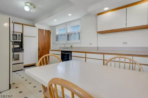 268 Marvin Ave, Hackensack, NJ 07601 photo 19