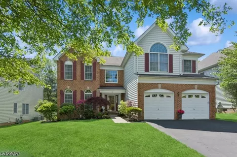 34 Watchung Dr, Basking Ridge, NJ 07920
