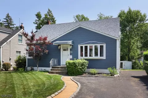 992 Milton Blvd, Rahway, NJ 07065