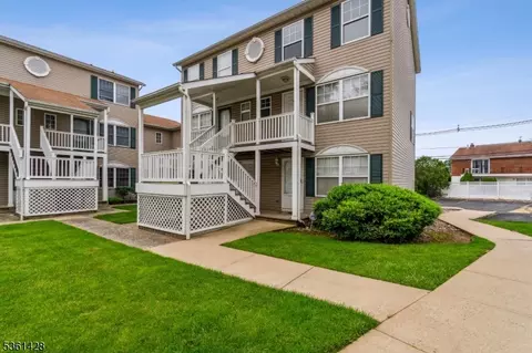 239 40th St #7, Irvington, NJ 07111