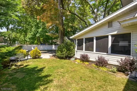994 Kenyon Ave, Plainfield, NJ 07060 photo 36