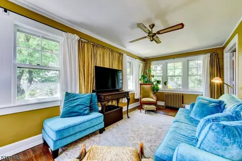 994 Kenyon Ave, Plainfield, NJ 07060 photo 10