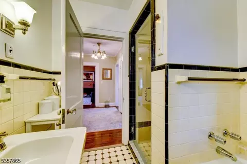 994 Kenyon Ave, Plainfield, NJ 07060 photo 25