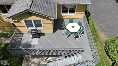 10 Lyncrest Dr, Paramus, NJ 07652 photo 36