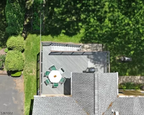 10 Lyncrest Dr, Paramus, NJ 07652 photo 35