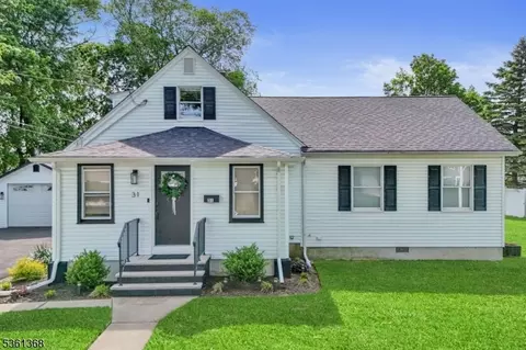 31 Andrews Pl, Pompton Plains, NJ 07444