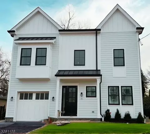 10 Duchamp Pl, Chatham, NJ 07928