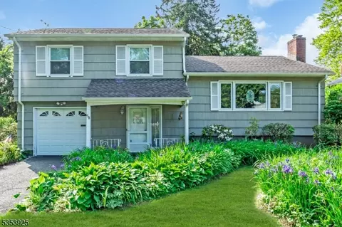 58 Elm St, Madison, NJ 07940