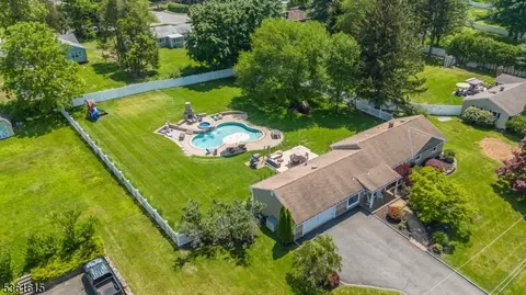 10 Mountainview Rd, Succasunna, NJ 07876