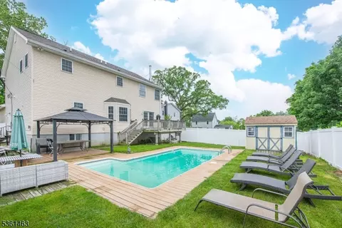 5 Britton St, Netcong, NJ 07857 photo 2