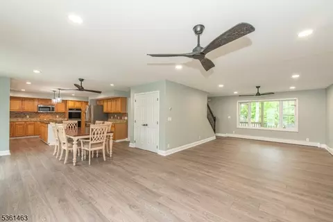 5 Britton St, Netcong, NJ 07857 photo 11