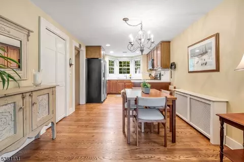 498 Pines Lake Dr, Wayne, NJ 07470 photo 16