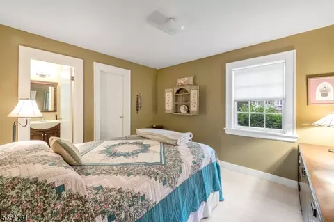 498 Pines Lake Dr, Wayne, NJ 07470 photo 17