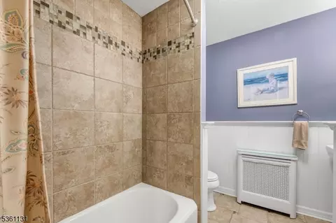 498 Pines Lake Dr, Wayne, NJ 07470 photo 24