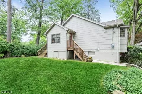 498 Pines Lake Dr, Wayne, NJ 07470 photo 30