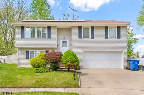 14 Bonnie Ln, Colonia, NJ 07067