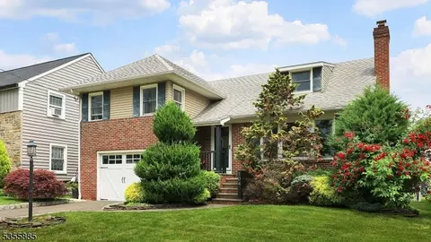 1041 3 Gallopinghill Rd, Elizabeth, NJ 07208