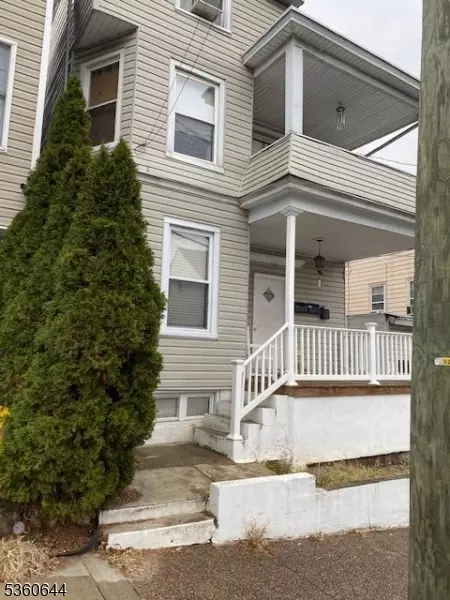 18 Belle Ave, Paterson, NJ 07522