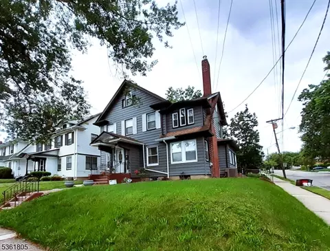 336 E 41st St, Paterson, NJ 07504