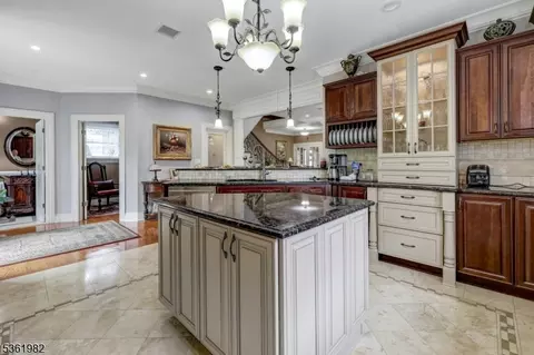 143 Maple Ave, Wallington, NJ 07057 photo 13